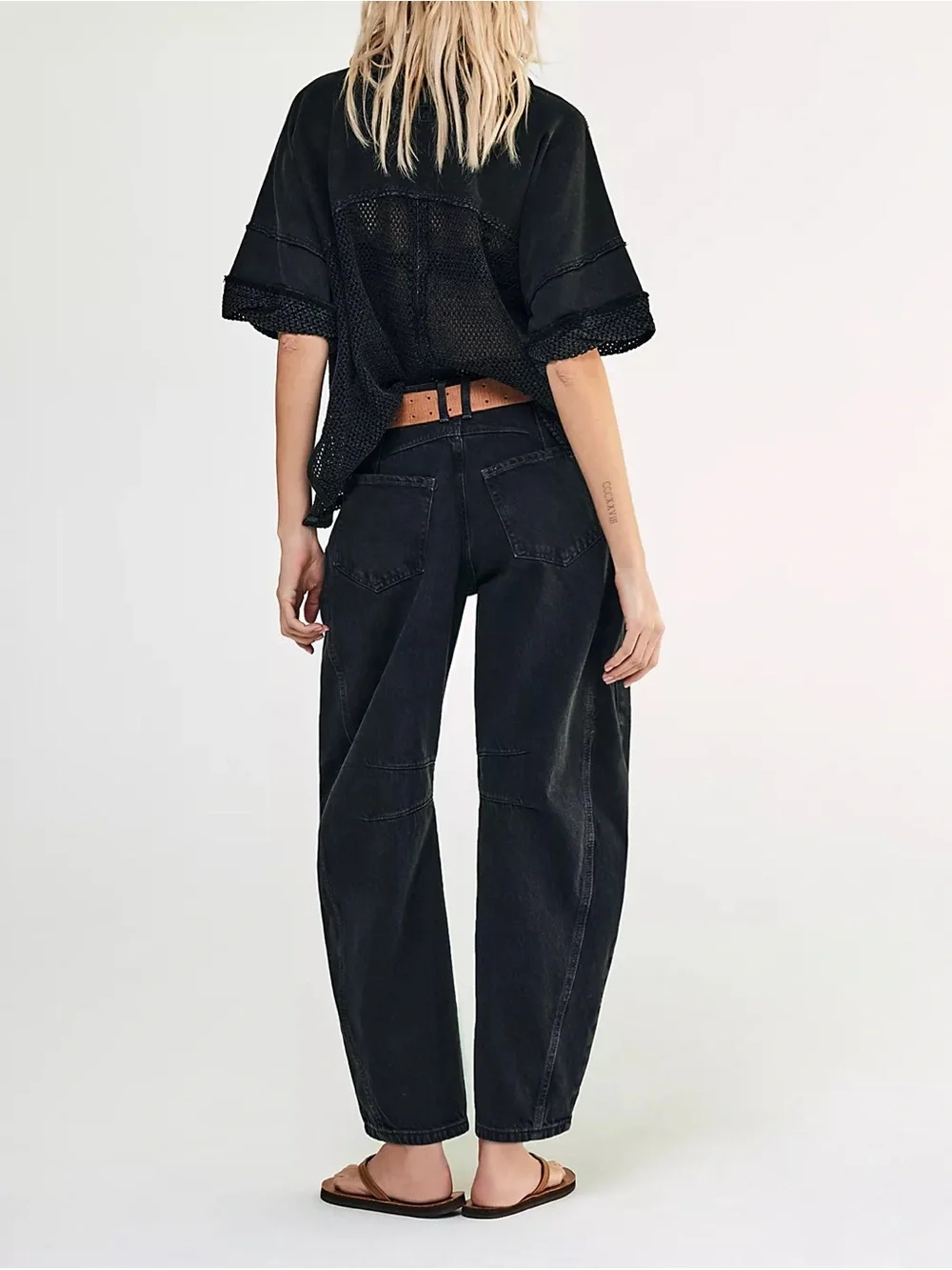 Free People • We The Free Lucky You Mid Rise Barrel Jean - Sound Wave black